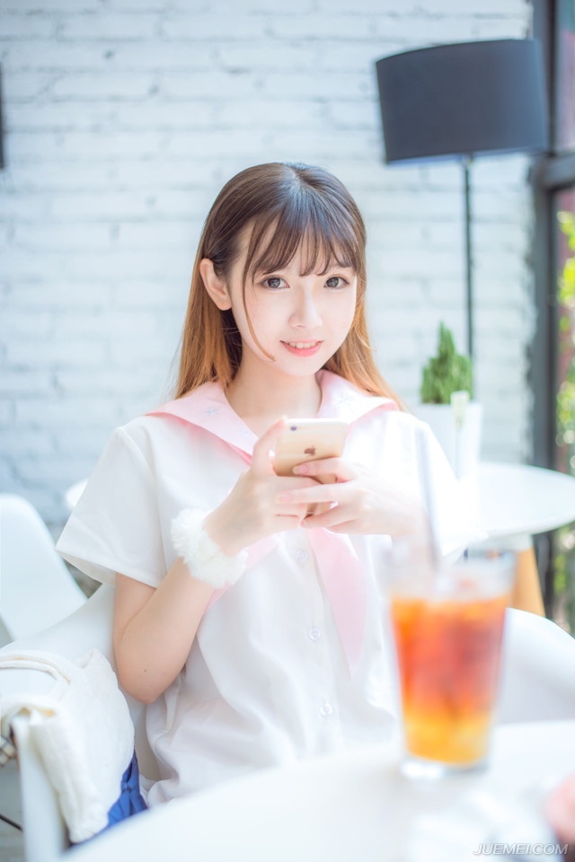 终有一天你会知道：公交分钟一班，地铁分钟一班，我们的爱——一辈子只有这一班!